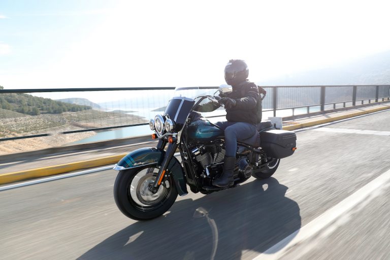 Rodando pelo Sul da Espanha com 9 motos da Harley-Davidson